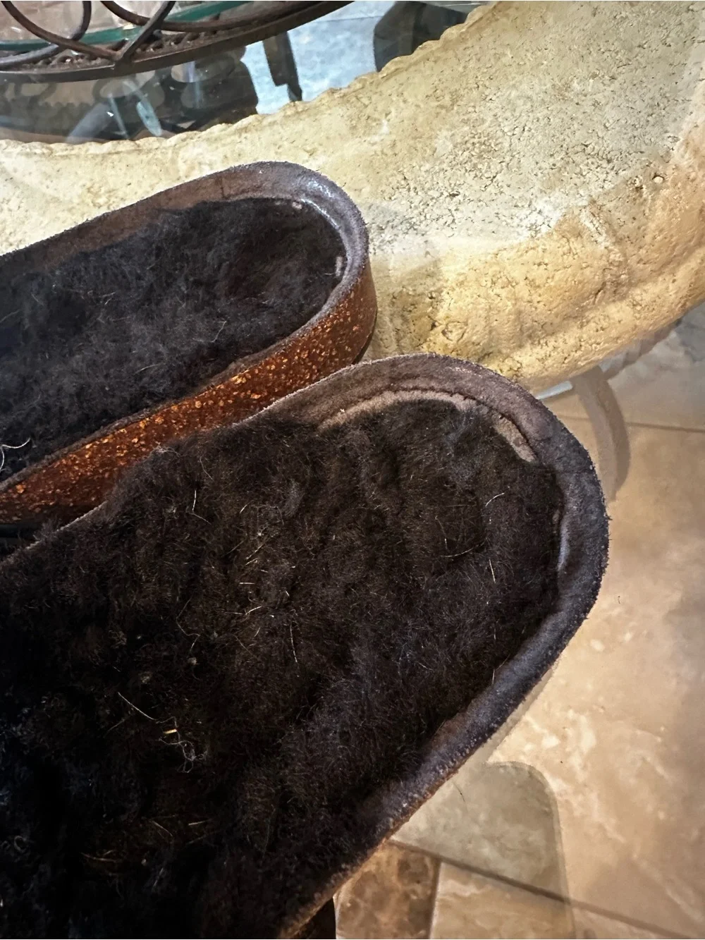$235 Tory Burch Black Shearling Cloud Miller Sandals sz 9